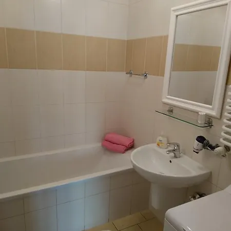 Locativus Czysta Apartment